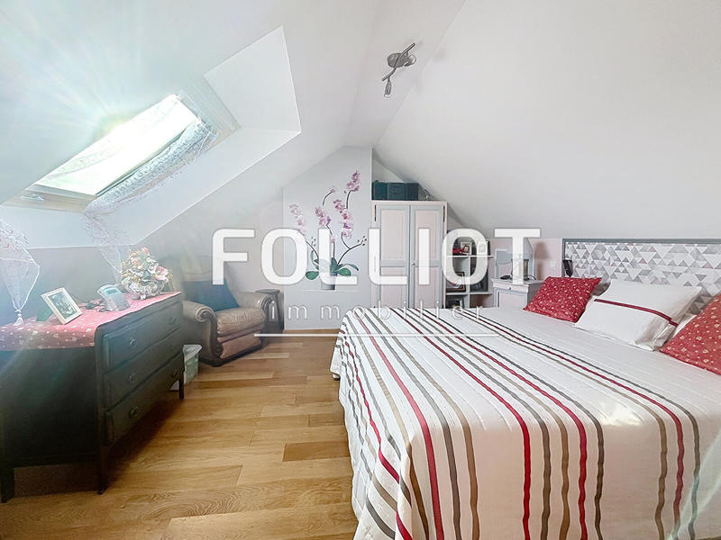 Maison - 90 m² - 6 pièces