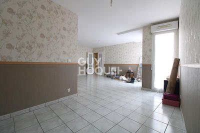 Appartement - 75 m² - 4 pièces