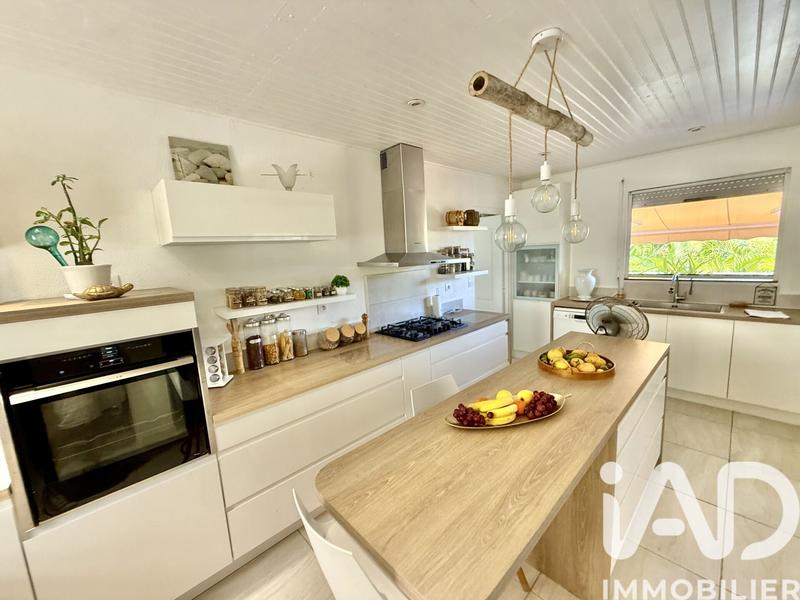 Maison - 120 m² - 4 pièces