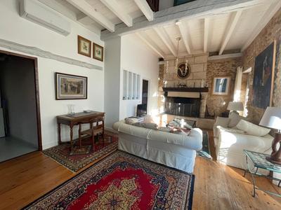 Maison en pierre - 138 m² - 5 pièces