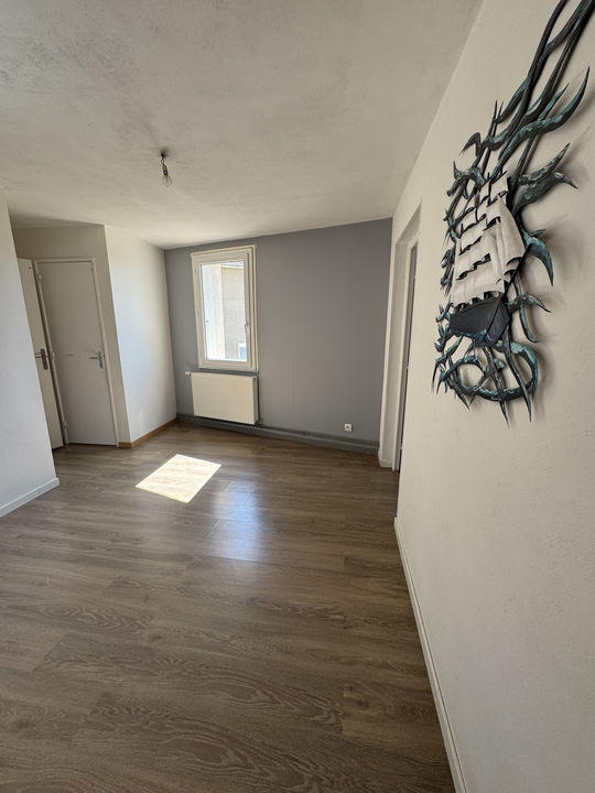 Maison de ville - 70 m² - 4 pièces