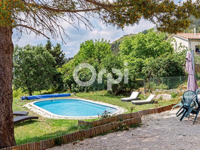 Maison - 88 m² - 4 pièces