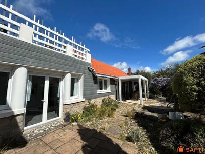 Villa - 295 m² - 12 pièces