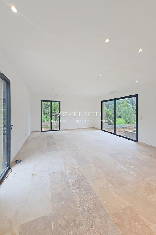 Maison contemporaine - 124 m² - 5 pièces