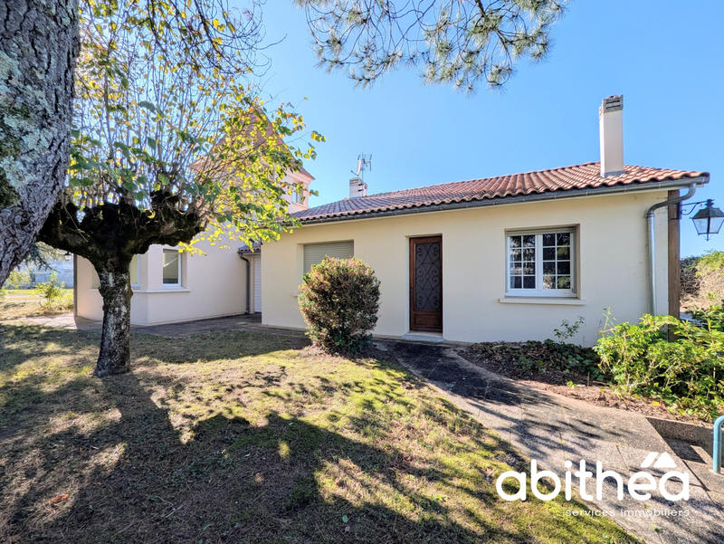 Maison - 180 m² - 8 pièces