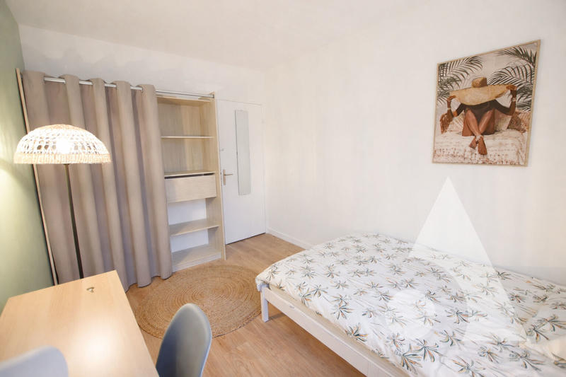 Appartement - 82 m² - 5 pièces