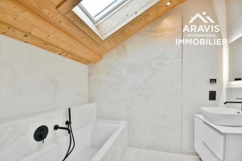 Appartement - 112 m² - 4 pièces