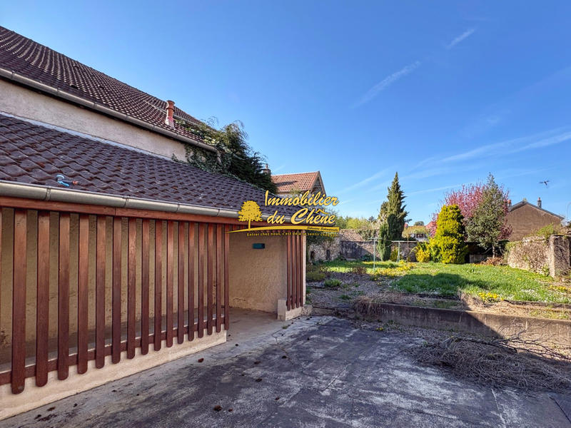 Maison - 206 m² - 9 pièces