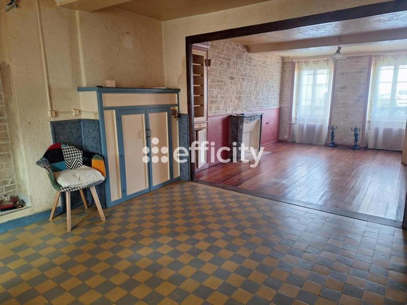 Maison - 248 m² - 8 pièces