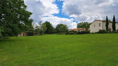 Terrain constructible - 602 m²