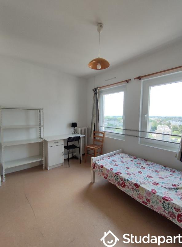 Chambre - 9 m² - 1 pièce