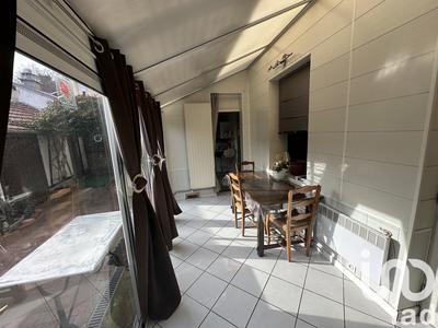 Maison de ville - 100 m² - 5 pièces