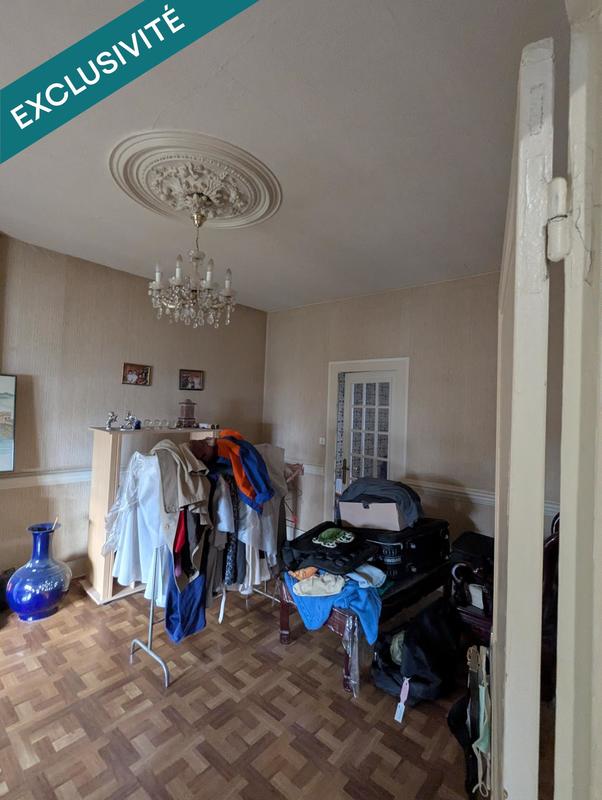 Maison - 220 m² - 6 pièces