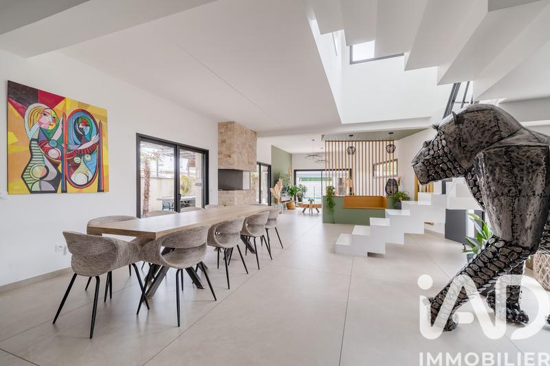 Maison - 193 m² - 5 pièces