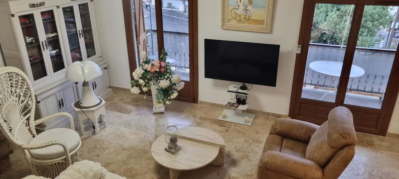 Immeuble - 220 m² - 11 pièces