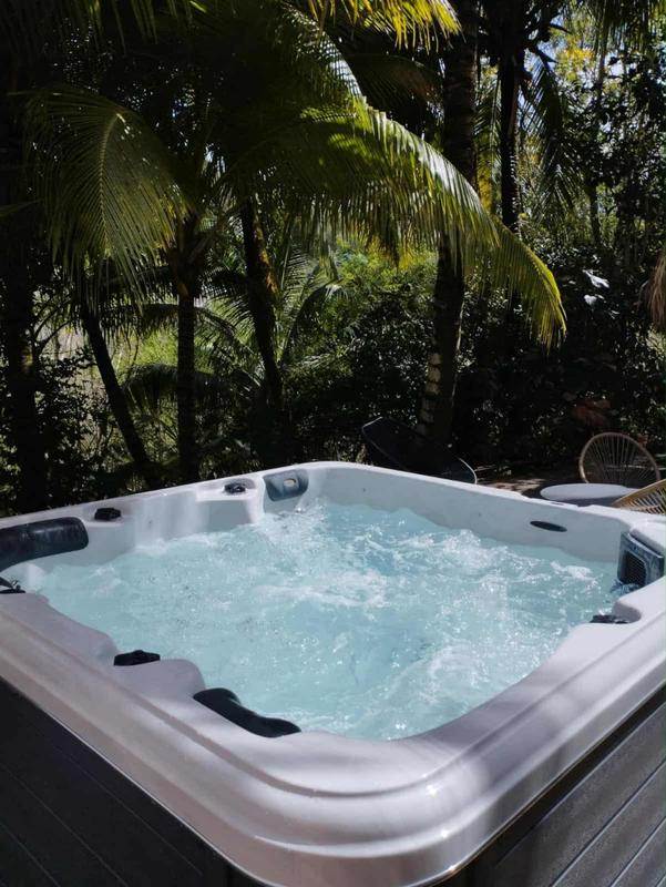 Maison - 208 m² - 8 pièces