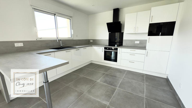 Maison - 110 m² - 5 pièces