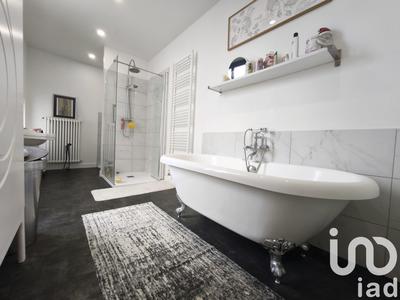 Maison de ville - 200 m² - 10 pièces