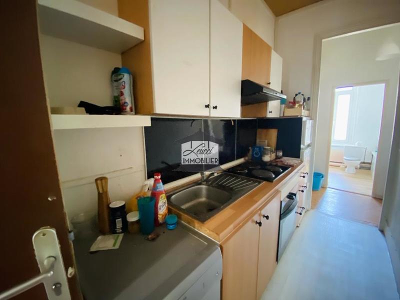 Local commercial - 196 m² - 3 pièces