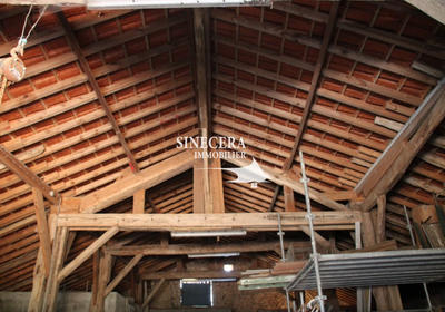 Maison - 200 m² - 6 pièces