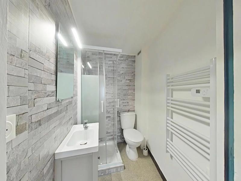 Immeuble - 240 m² - 12 pièces