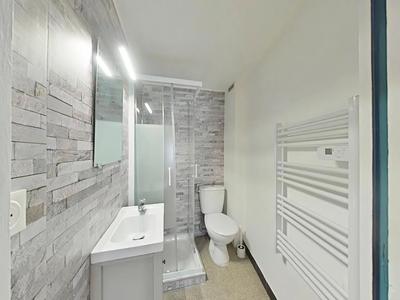 Immeuble - 240 m² - 12 pièces