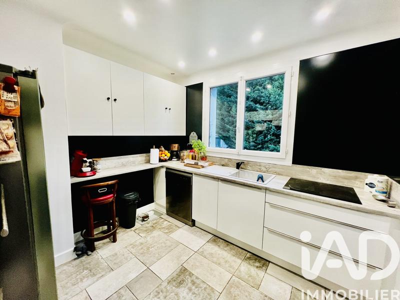 Maison - 141 m² - 6 pièces