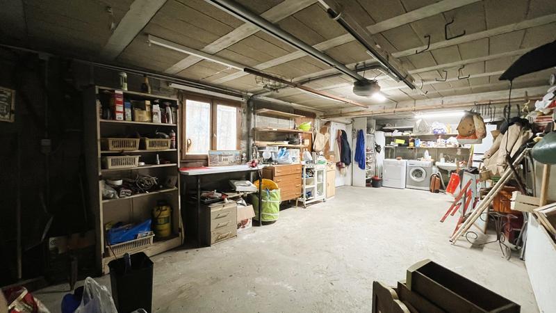 Maison traditionnelle - 143 m² - 5 pièces