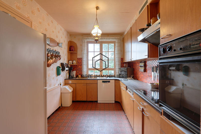 Maison - 149 m² - 6 pièces