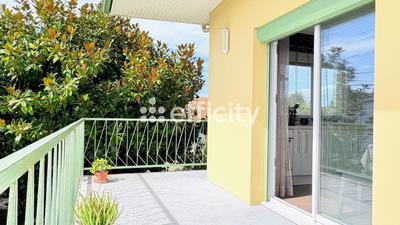 Pavillon - 136 m² - 6 pièces