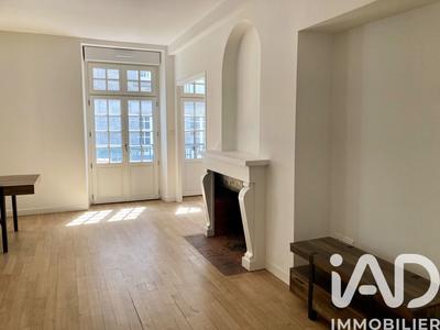 Appartement - 104 m² - 4 pièces