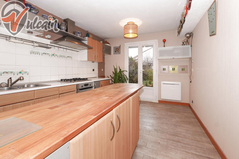 Maison - 100 m² - 5 pièces