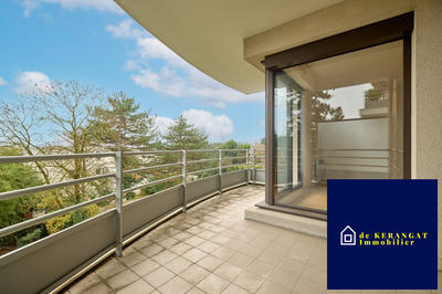 Appartement - 104 m² - 5 pièces