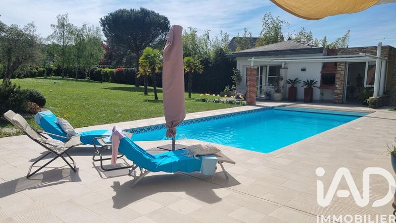 Maison de maîtres - 210 m² - 7 pièces