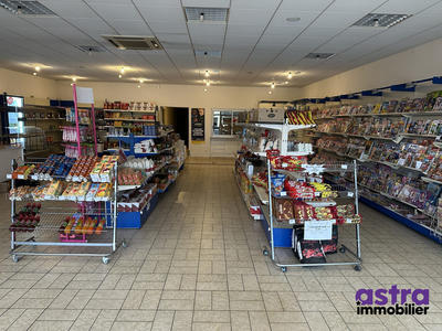 Local commercial - 480 m² - 8 pièces