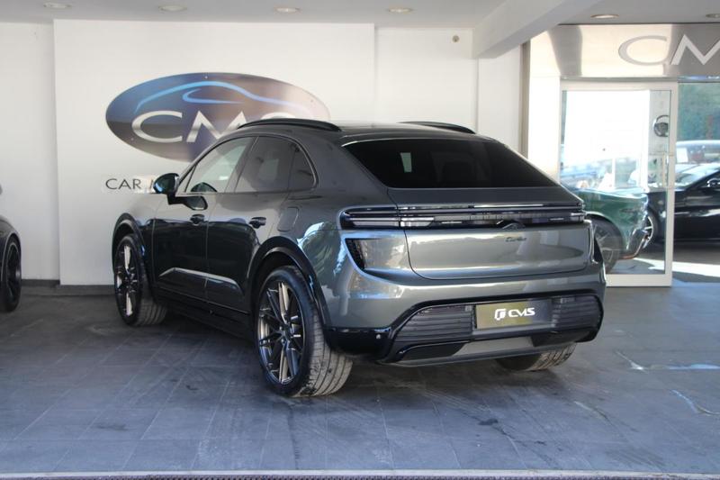 Porsche Macan Electrique Turbo 639 ch