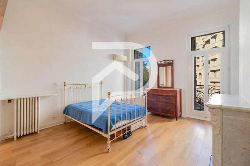 Appartement - 127 m² - 5 pièces