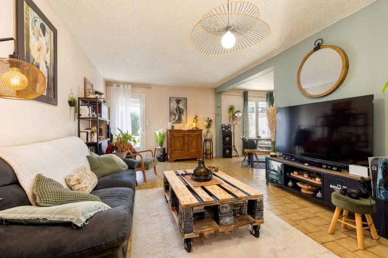 Maison traditionnelle - 129 m² - 4 pièces