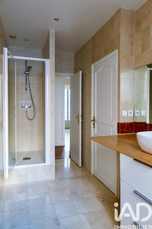 Appartement - 75 m² - 3 pièces