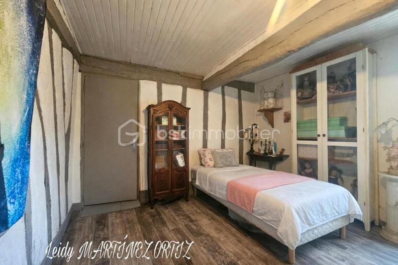 Maison - 170 m² - 8 pièces