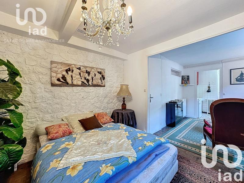 Maison - 200 m² - 8 pièces