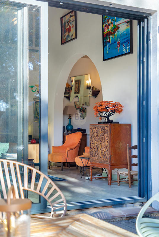 Villa - 200 m² - 6 pièces