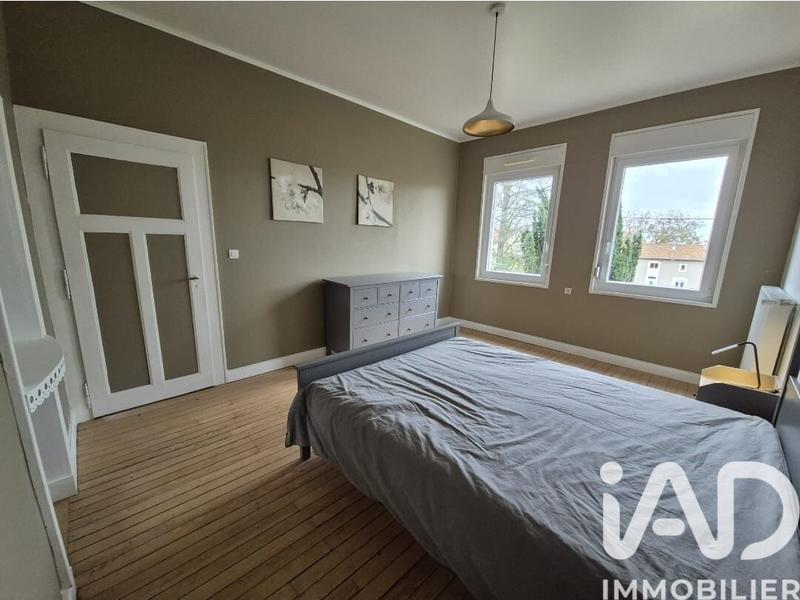 Maison - 178 m² - 9 pièces