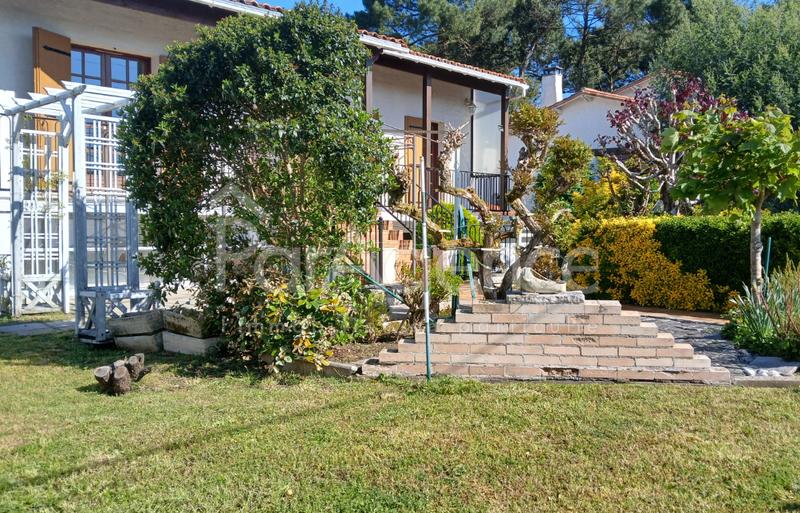 Maison - 161 m² - 7 pièces