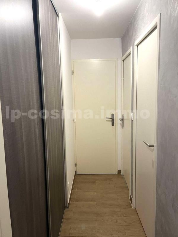Appartement - 80 m² - 3 pièces