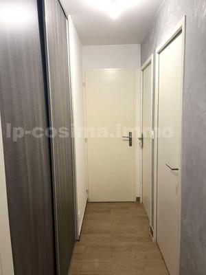Appartement - 80 m² - 3 pièces