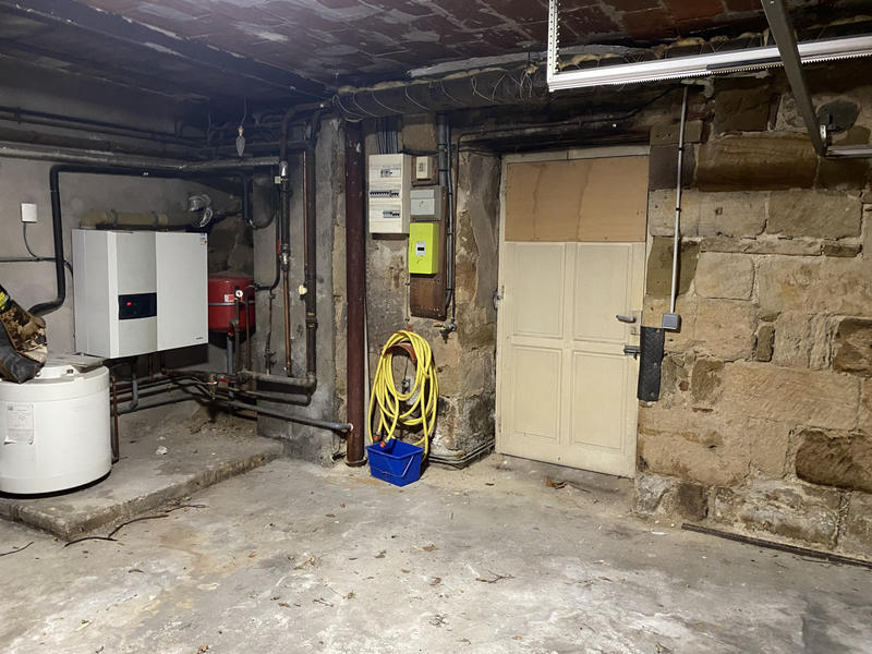 Maison - 230 m² - 7 pièces