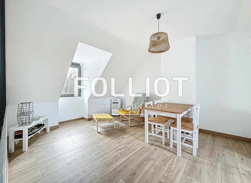 Maison - 166 m² - 7 pièces