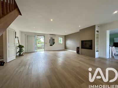 Maison - 156 m² - 6 pièces