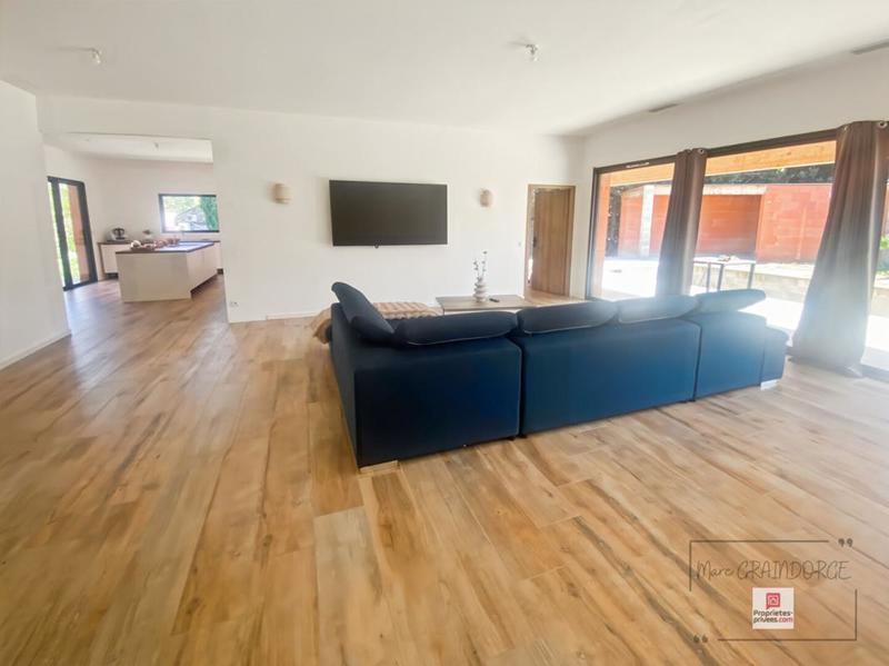 Villa - 165 m² - 5 pièces